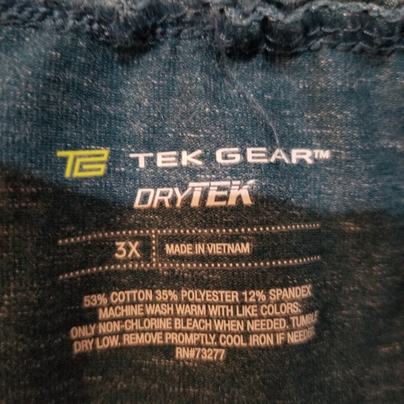 NWOT Tek Gear 3x shorts - Picture 2 of 5